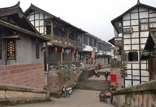 江苏企业悬赏百万征集福州一执法人员违法线索,合法吗?律师解读三大焦点
